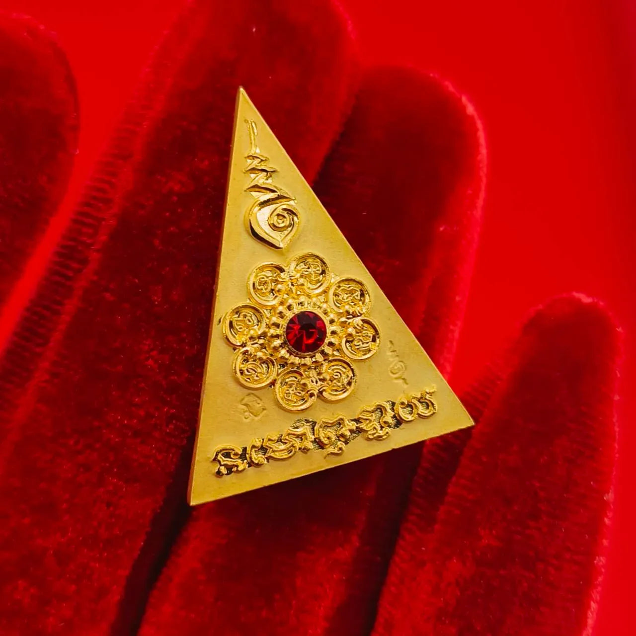 Phra Nang Phaya Amulet 2018 Edition - Blessed by Luang Pu Kee, Wat Wang Daeng