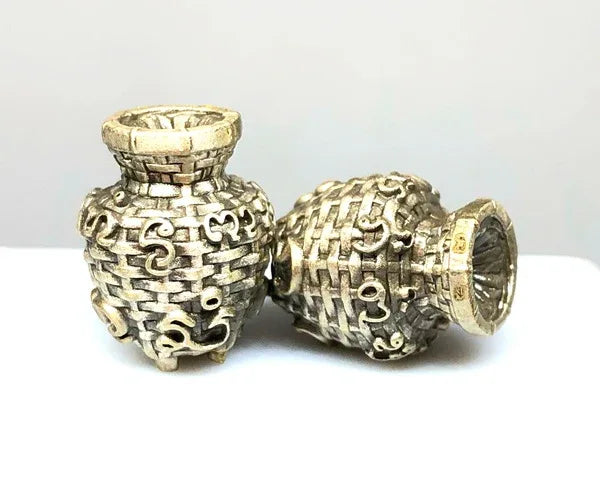 Powerful Wealth-Attracting Takong Dak Sap Amulet by Phra Kruba Kittichai Khemchari, Wat Pang Makong, Chiang Dao, Chiang Mai
