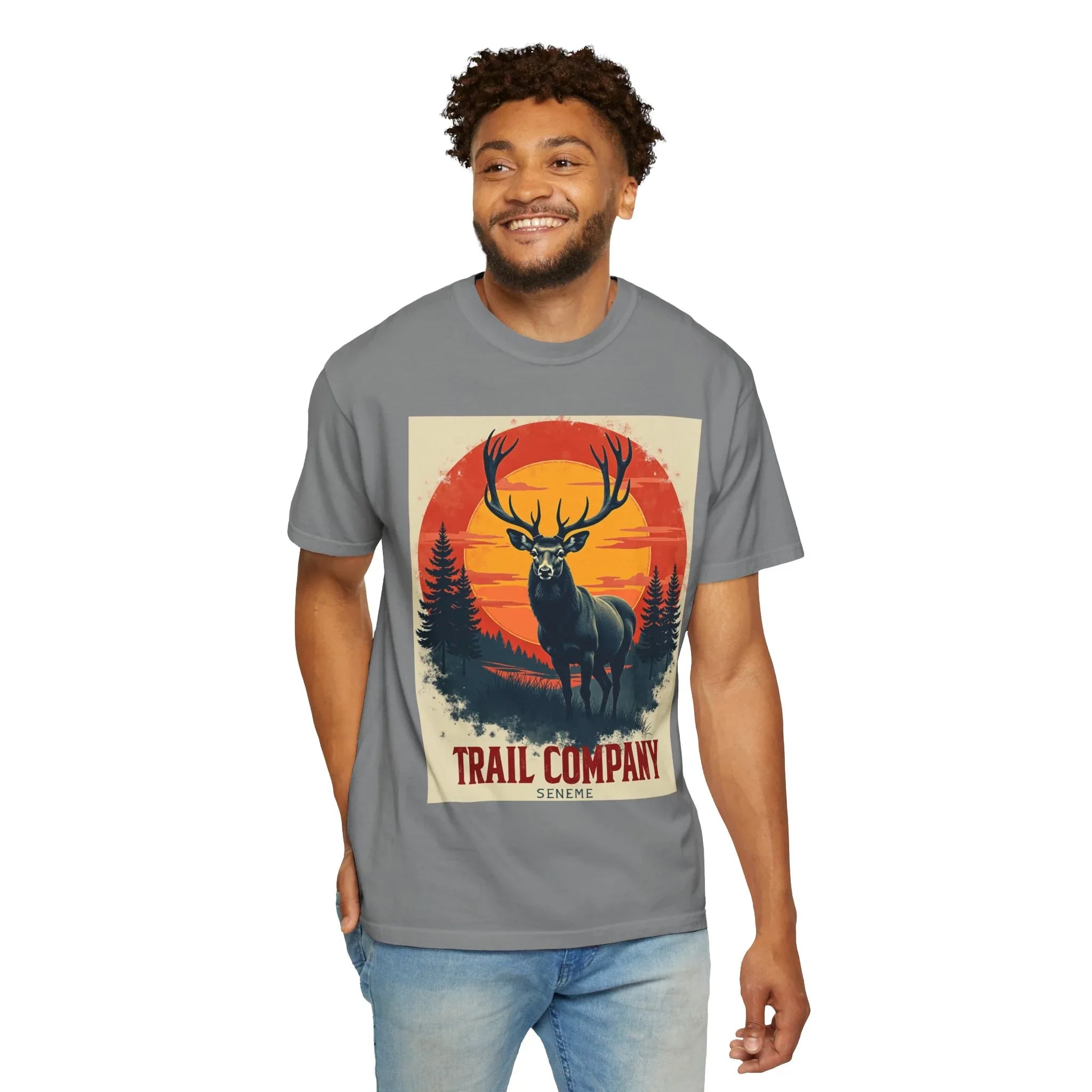 Stag Sunset Trail Company Shirt, Vintage Elk Deer Tee, Retro Sunset Forest T-Shirt, Hiking Camping Cabin Outdoors Gift Grey