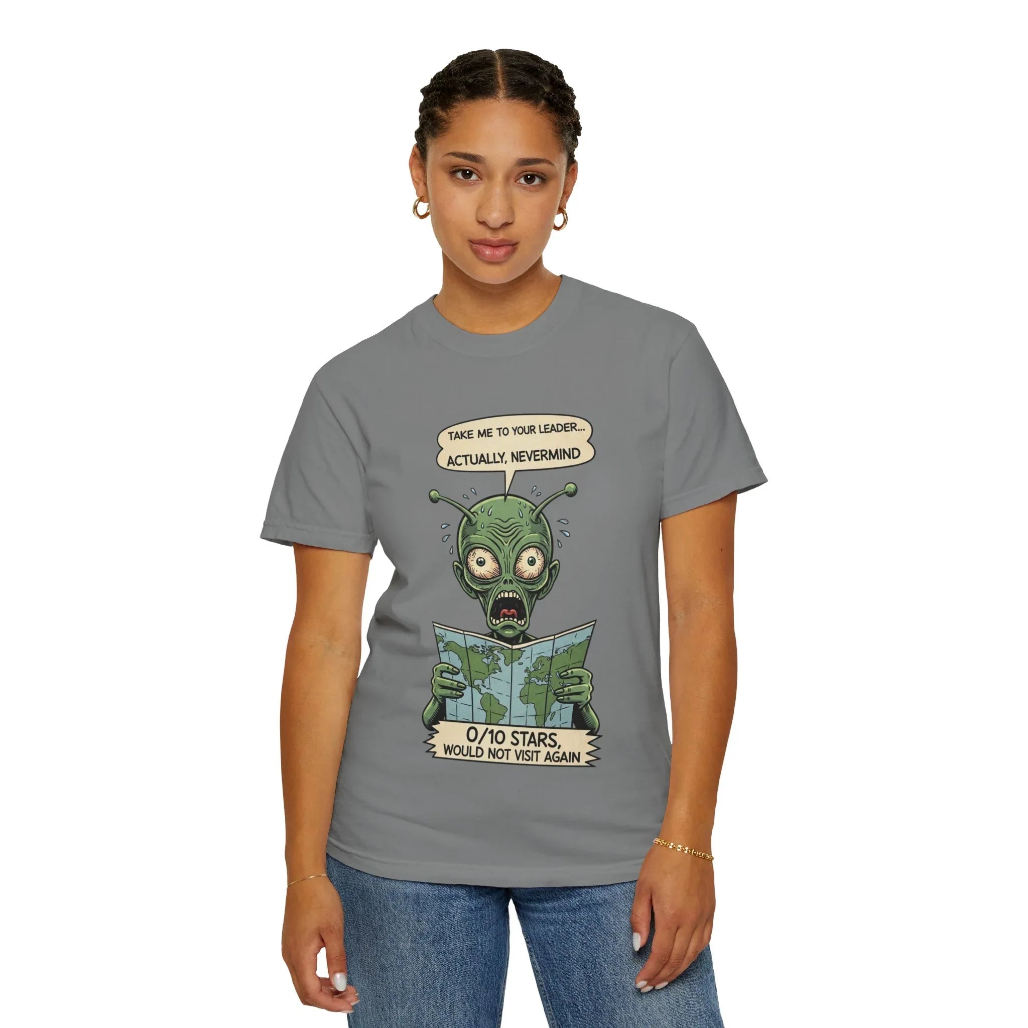 Funny Alien Shirt - Sarcastic Earth Review Tee - Vintage Sci-Fi Lover Gift - 0 Out Of 10 Stars Meme Tshirt - Retro UFO Graphic Top for Introverts