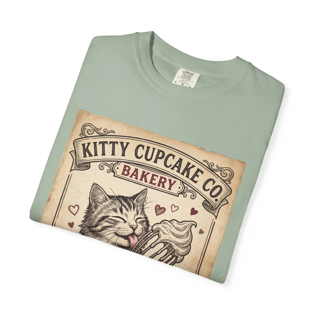 Kitty Cupcake Co T-Shirt | Vintage Cat Bakery Youre the Sprinkle to My Heart Graphic Tee