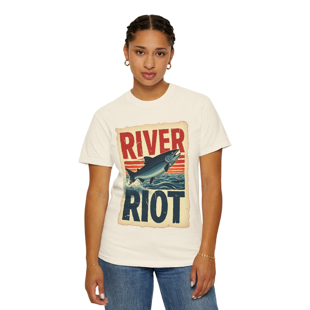 River Riot Salmon T-Shirt, Retro Fishing Graphic Tee, Vintage Fish Poster Design, Leaping Salmon Sunburst Stripes, Unisex Garment-Dyed