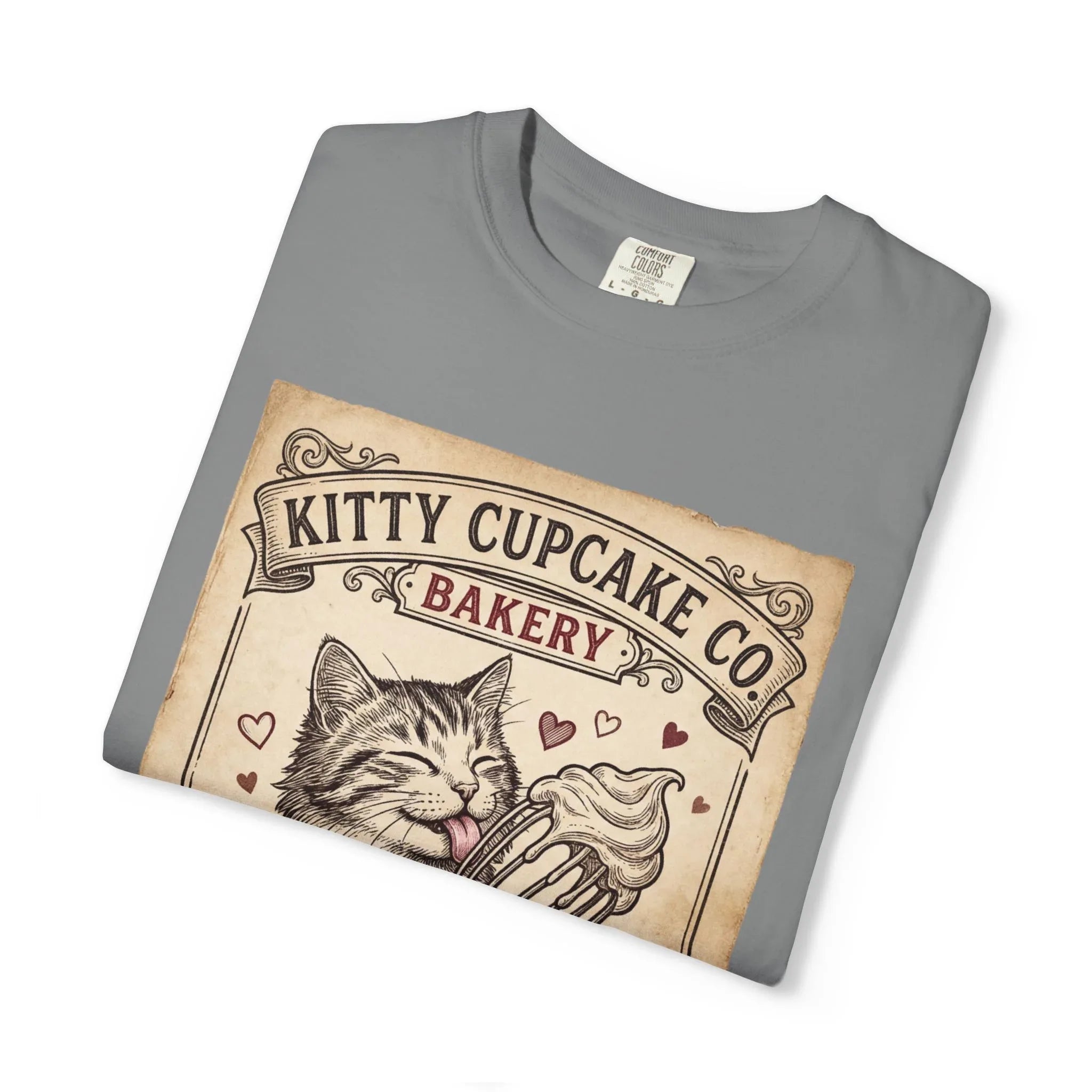 Kitty Cupcake Co T-Shirt | Vintage Cat Bakery Youre the Sprinkle to My Heart Graphic Tee