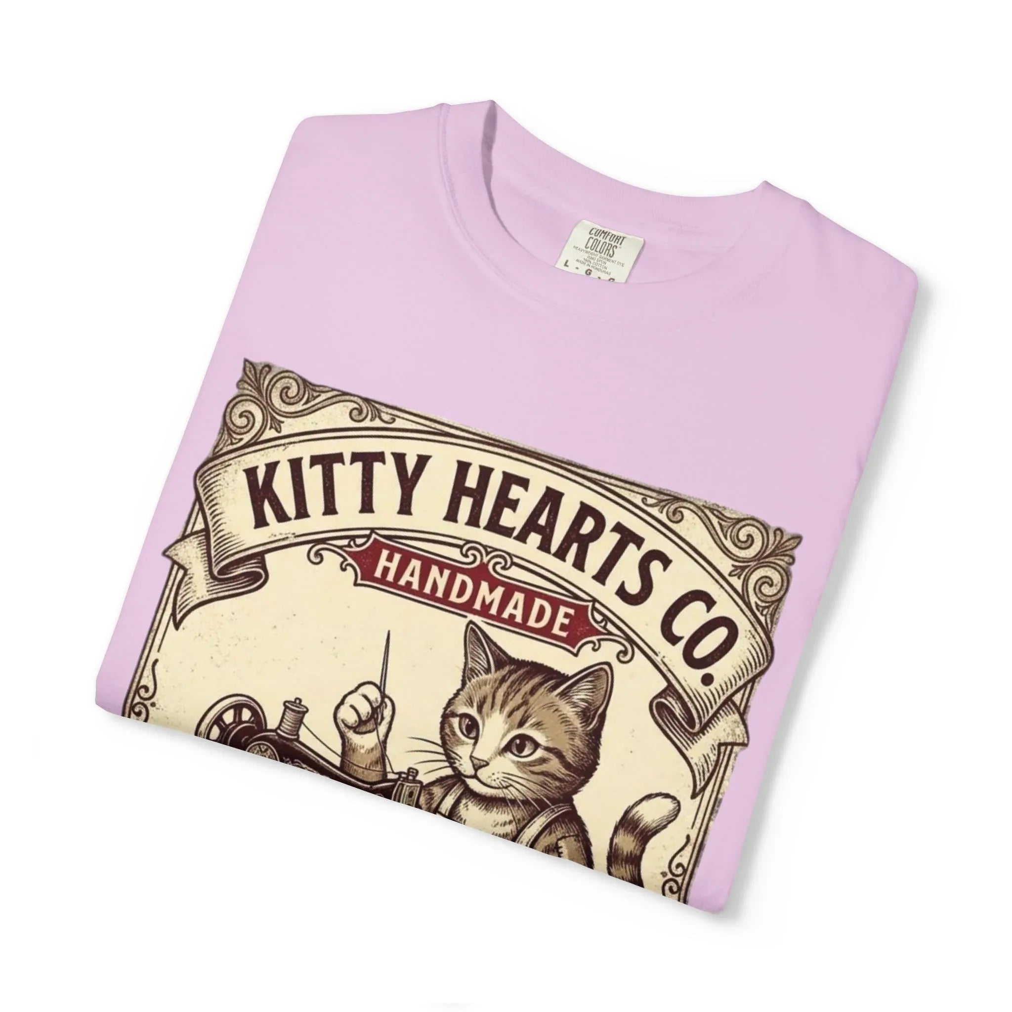 Kitty Hearts Co T-Shirt | Vintage Sewing Cat Made With Purr Graphic Tee | Retro Craft Lover Gift