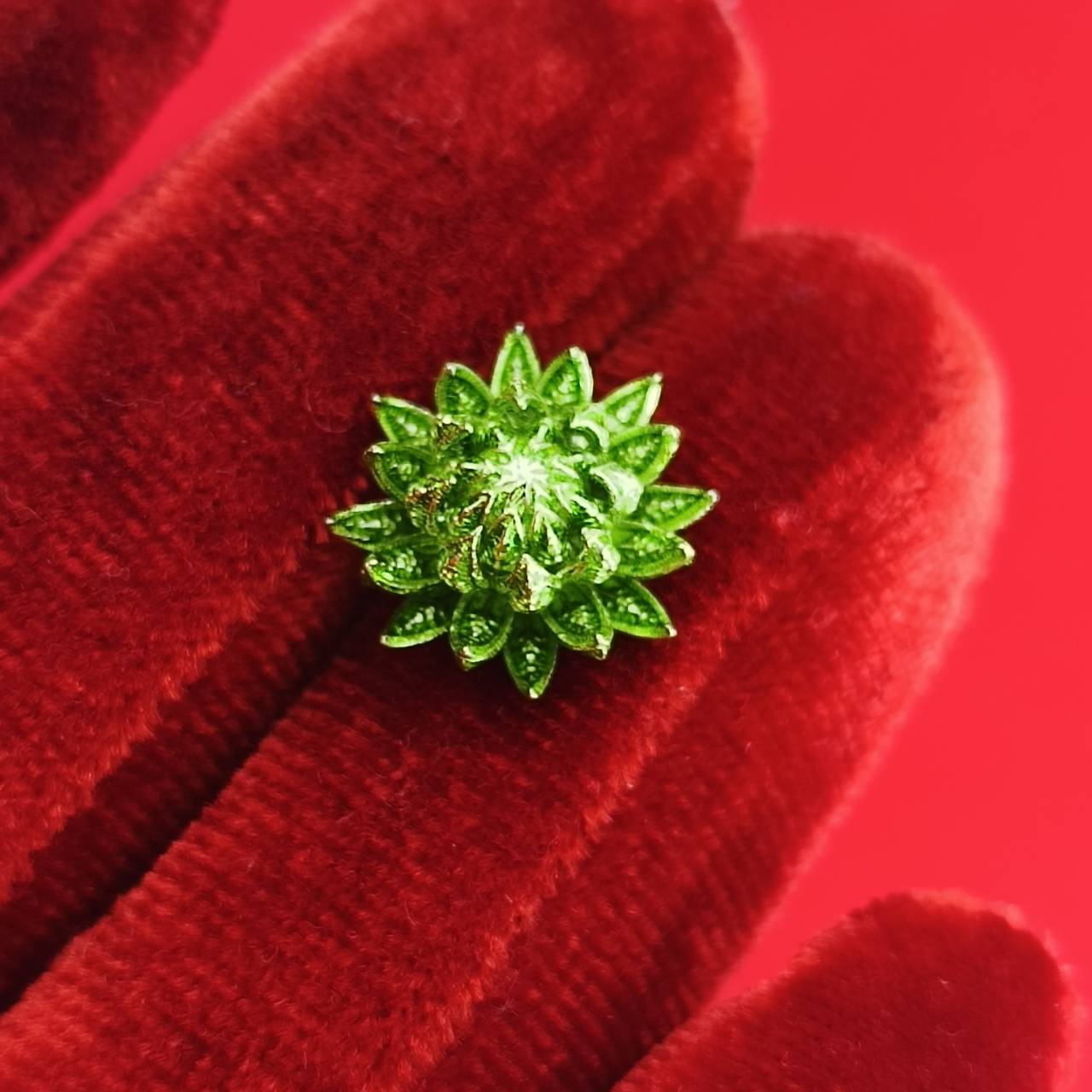 Sacred Pikul Flower Amulet – Prosperity & Blessing in Green Bronze
