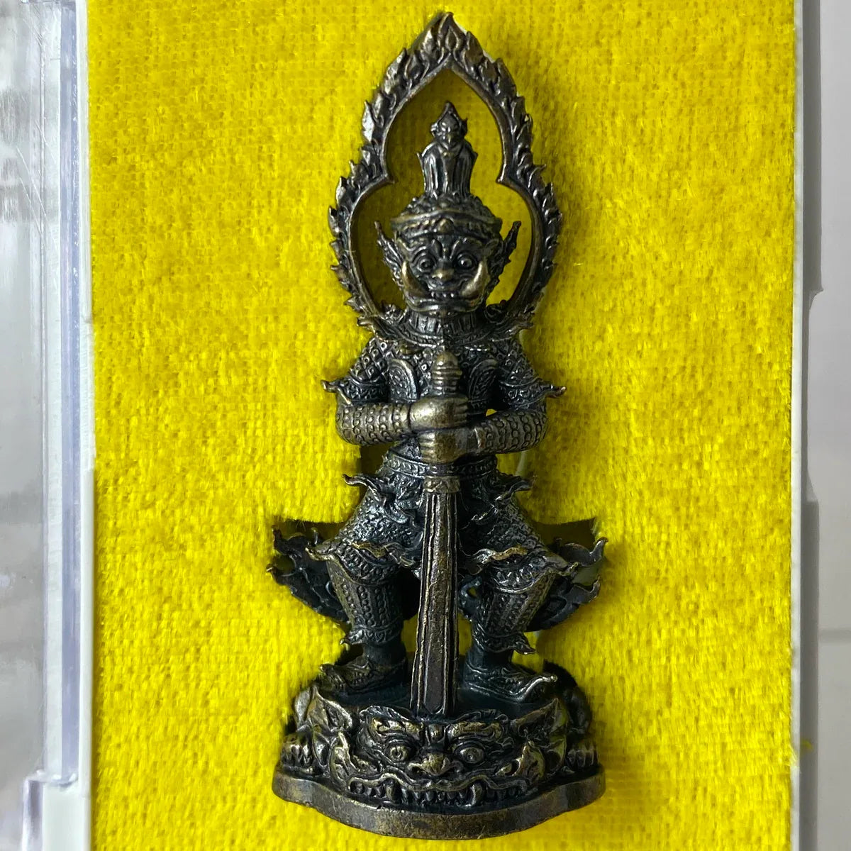 🪙 Tao Wessuwan “Treasure Vault Guardian” – Blackened Copper Wealth & Protection Amulet by Luang Pho Whan, Taphan Hin, Phichit (B.E. 2560)