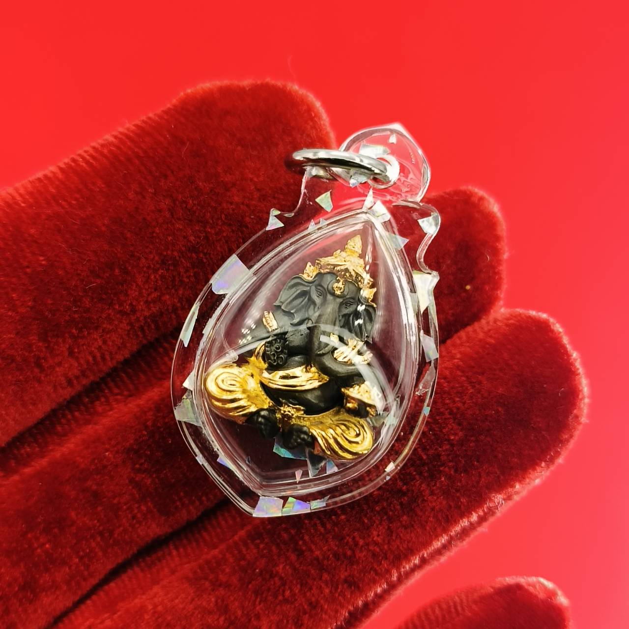 Ganesh Amulet by Luang Pu Yen – Supreme Fortune, Wisdom & Success (Sacred Stone Alloy with Gold)