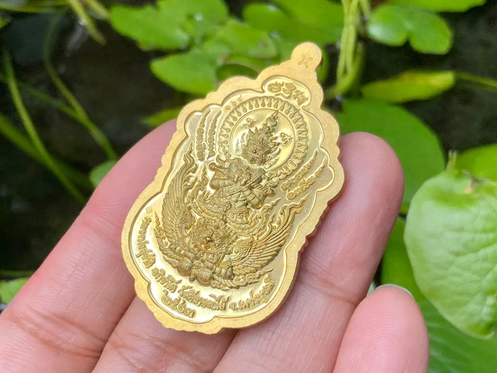 👹 THE LORD OF WEALTH & GUARDIAN OF THE NORTH ✨ The Divine Blessing: Luang Phor Suchat "Thao Wessuwan" (The Lord of Wealth) - The Sacred Protector & Fortune Magnet