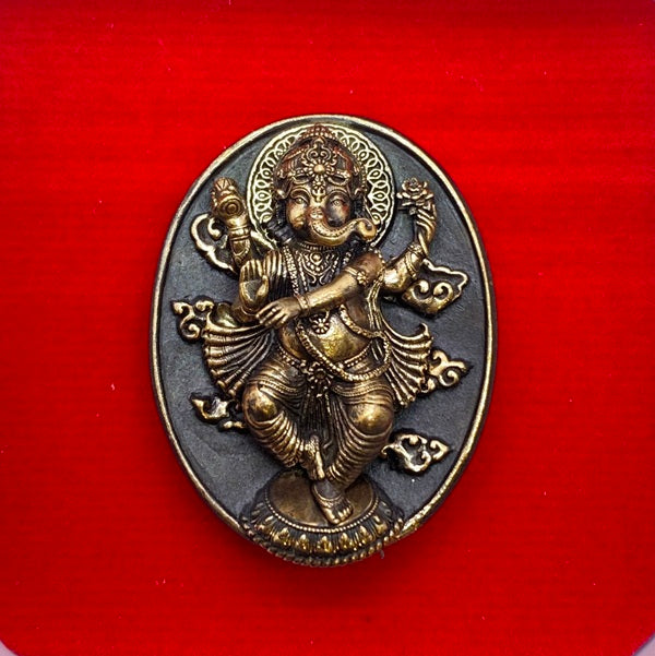 🪙 “Dancing Ganesha Nataraja Medal” – 2.5 x 3 cm Metta, Creativity & Success Amulet, “Meta Mahamongkol” Edition, Wat Phikun Thong (B.E. 2565) Partially polished blackened