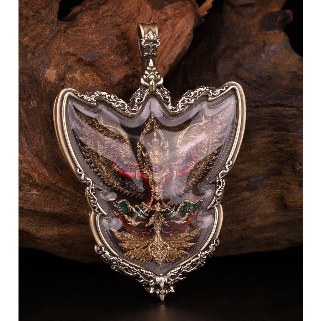 Garuda Phaya Krut Vayu Setth Sacred Amulet – Thai Divine Coin for Wealth, Protection & Power