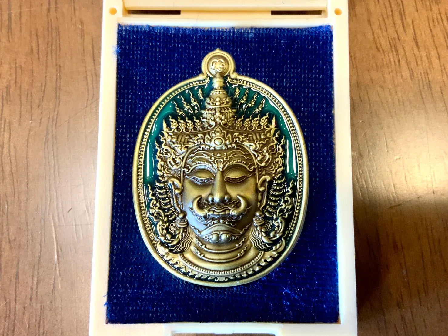 💰 Thao Wessuwan "Thep Setthi" (Deva Millionaire) Coin: "Na Thewada" Edition by LP Suchart (Wat Sila Dok Mai) – Wealth & Divine Protection