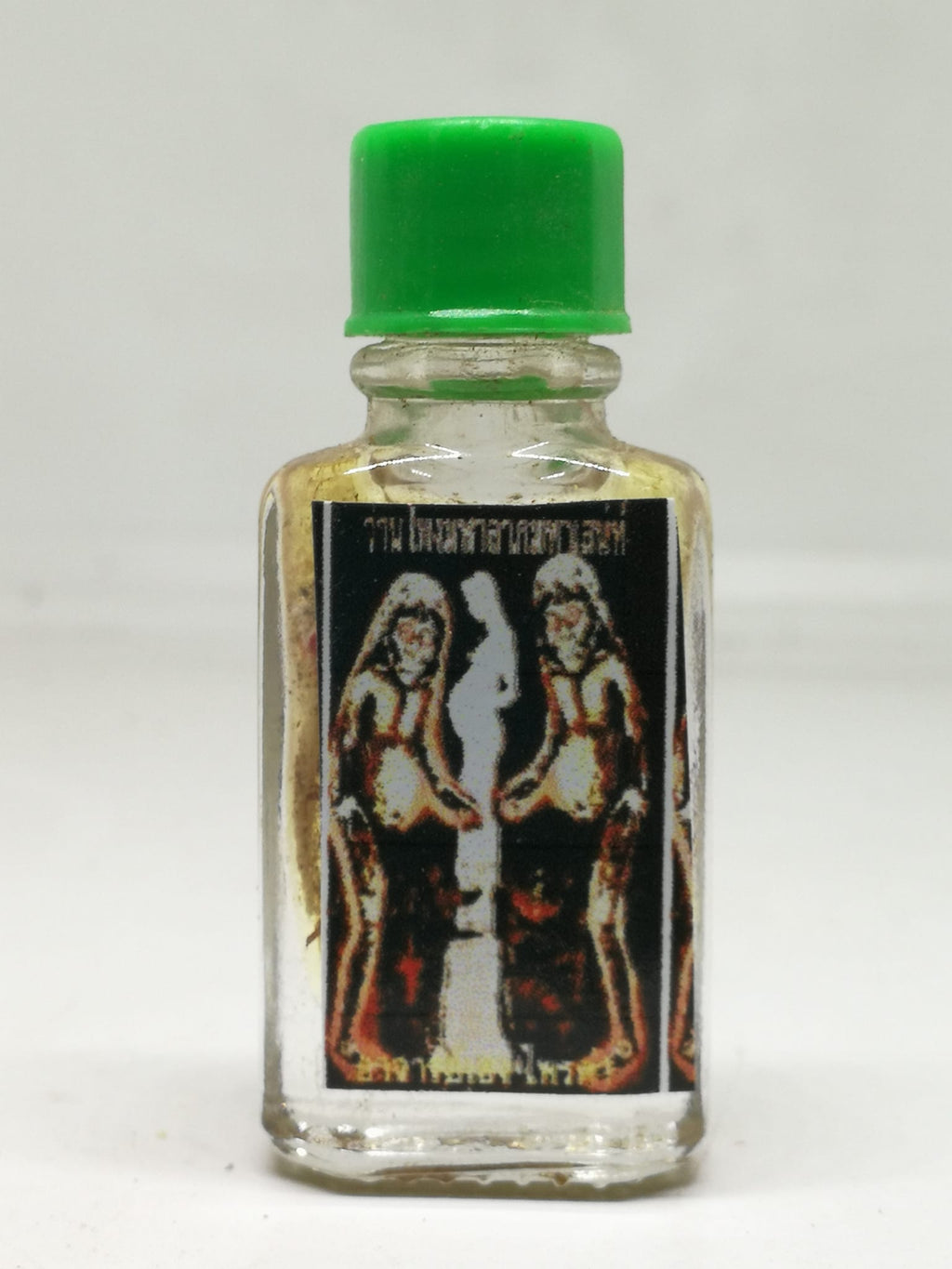 ✨ Nam Man Wan Pong Maha Senah – Powerful Charm Oil by Ajarn Heng Praidam | Attraction, Blessings & Good Fortune Enhancer