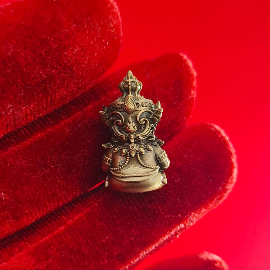 Attract Prosperity, Wisdom & Protection – Sri Siddhaya Kanapathi Sacred Amulet Miniature from Thailand