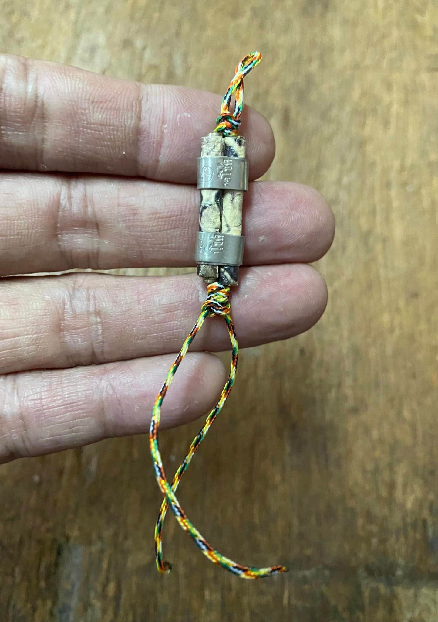 Takrud Faed Yod Choo by Kruba Kamfan – Twin-Charm Amulet for Attraction, Popularity &amp; Prosperity | Chiang Mai Sacred Talisman - Thai Blessing Co