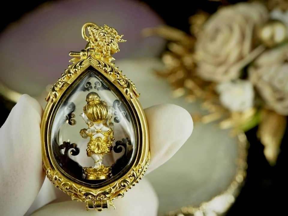 Dancing Ganesha – Natyam Ganesh Amulet | Phra Ajarn Amnaj Mahaviro | 2020 (B.E. 2563)&nbsp;舞神象神 | 阿赞阿玛杰 · 大威罗高僧加持 | 佛历2563年珍藏版 - Thai Blessing Co