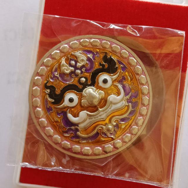 👹 THE MILLIONAIRE GUARDIAN: THAO WESSUWAN ✨ The Sovereign Commander: "Maha Techo" (Millionaire Wealth) Thao Wessuwan Coin – Kruba Siri x Luang Phor Rak Edition White gold shimmering with pink