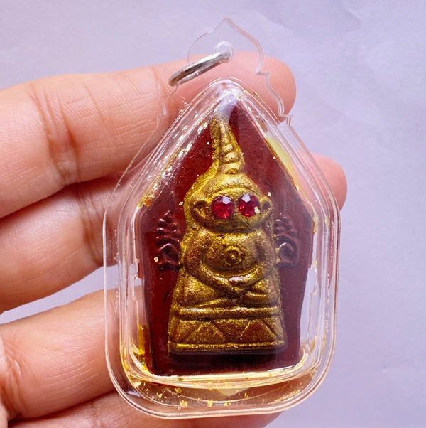 ❤️ Phaya Ngang Ta Daeng "Salan Niang La-or" (Red-Eyed King): Encased in Passion Oil – Luang Phor Mian – Authentic Khmer Love & Wealth Amulet Default Title