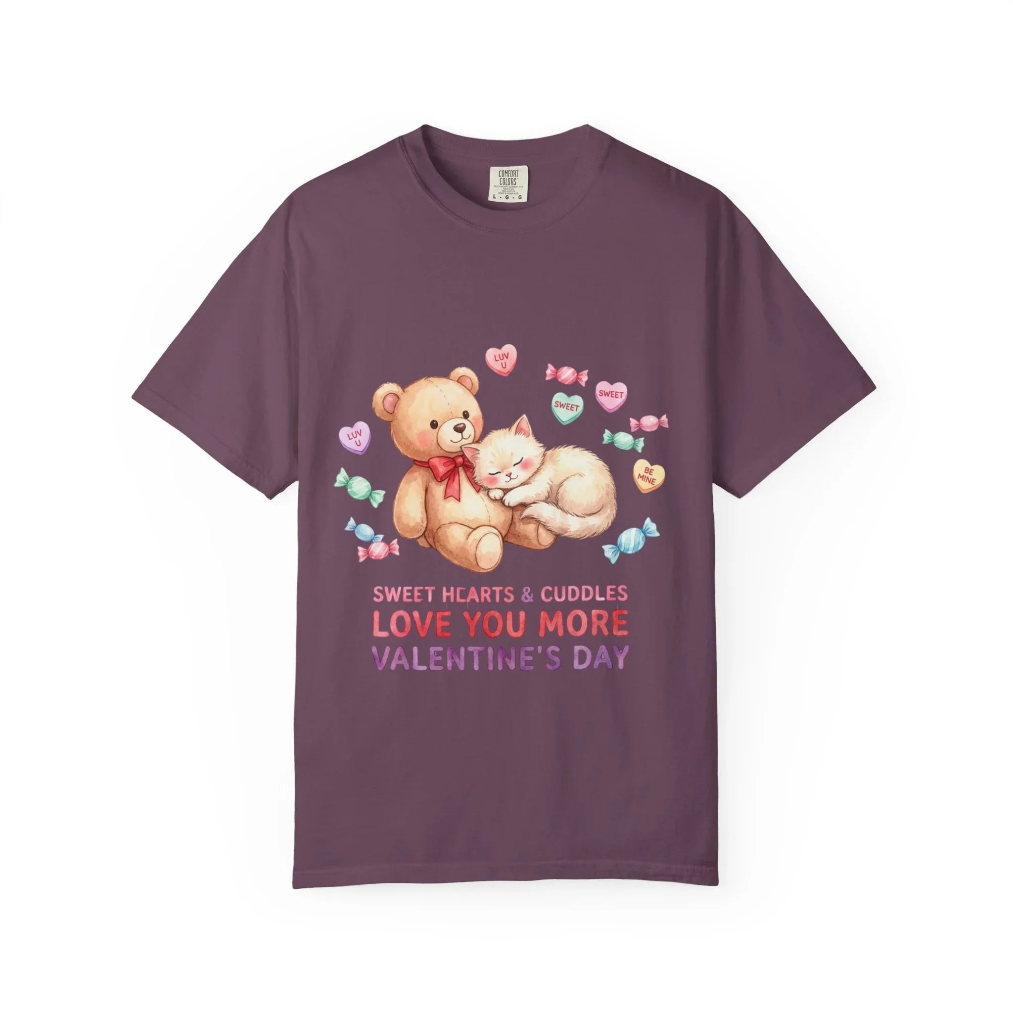 Cute Bear and Kitten Valentine T-shirt | Vintage Soft Love Tee | Couple Gift | Aesthetic Comfort Shirt | Retro Candy Heart Design Berry M