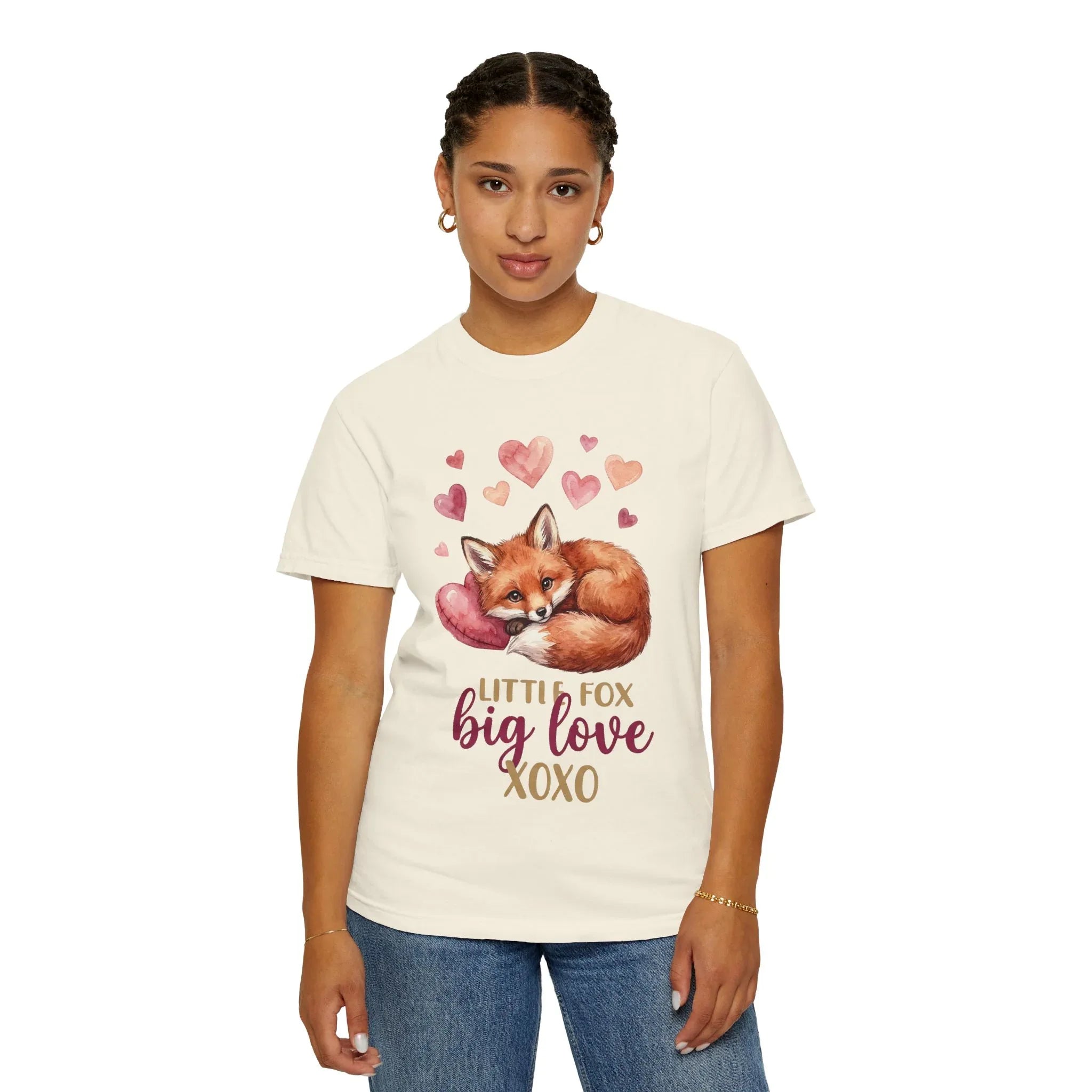 Sleeping Fox with Hearts T-Shirt | Little Fox Big Love XOXO | Cozy Woodland Valentine Gift | Soft Vintage Aesthetic Tee Ivory