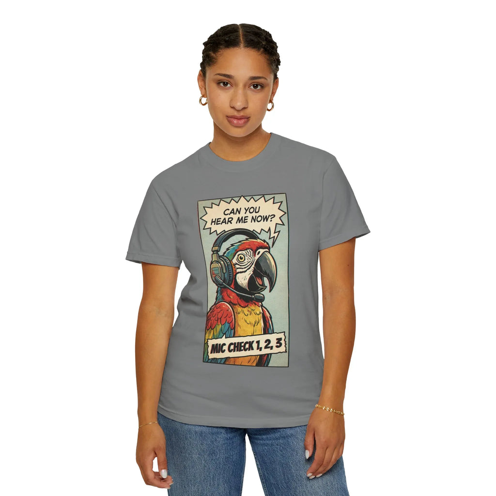 Funny Parrot Gamer Shirt - Vintage Comic Pop Art T-Shirt - Retro Macaw Bird "Mic Check" Graphic Tee - Sarcastic Podcast & Streamer Gift - Aesthetic Bird Lover Streetwear