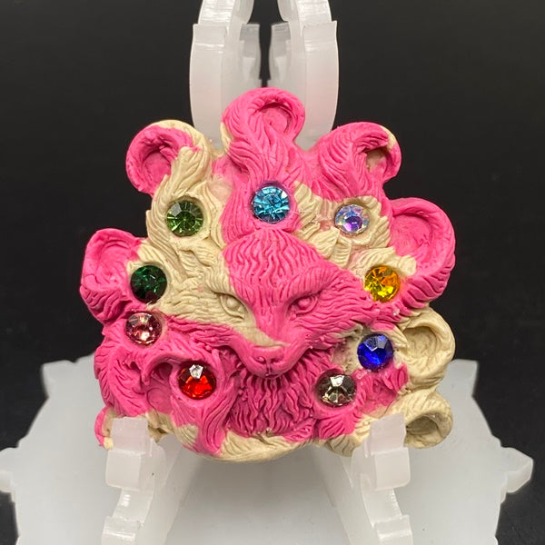 Nine-Tailed Fox Charm by Kruba Baeng – Amulet for Love, Luck & Prosperity Golden Flower Powder