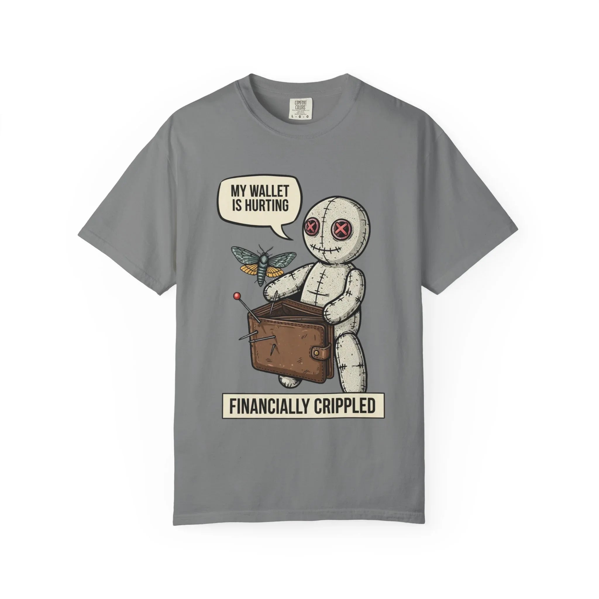 Funny Voodoo Doll Broke Life Shirt - Sarcastic "Financially Crippled" Graphic Tee - Retro Dark Humor Wallet T-Shirt - Vintage Aesthetic Streetwear Gift - Relatable Financial Struggle Mood Shirt Grey
