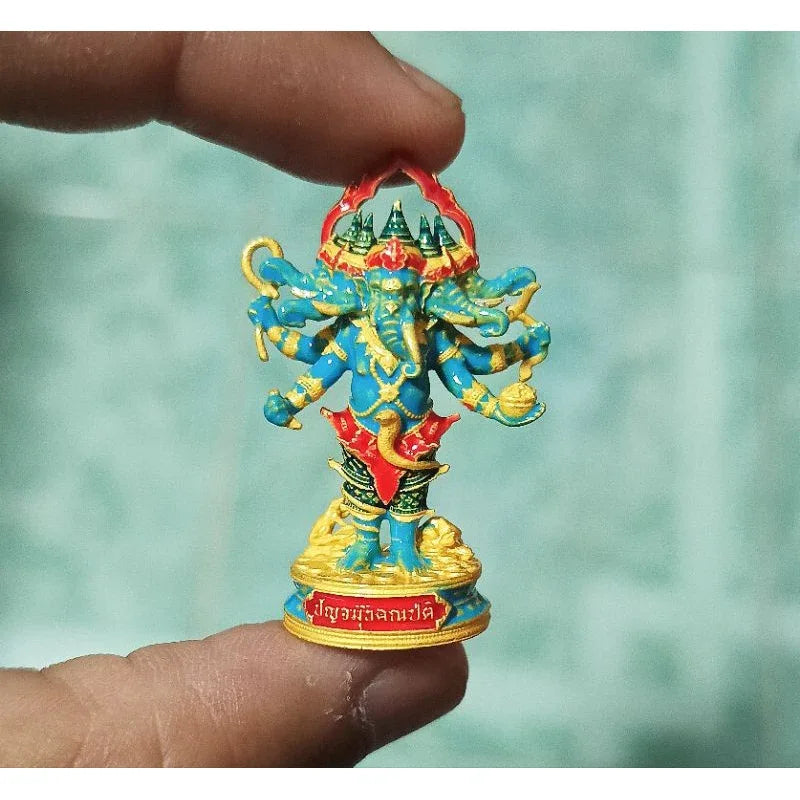 🪙 Ganesha “Five‑Headed Supreme Victory” – Pancha‑Mukha 4‑Arm Success & Obstacle‑Clearing Amulet by Phra Ajarn Liang, Wat Chom Kets, Ayutthaya Gold plated with blue enamel