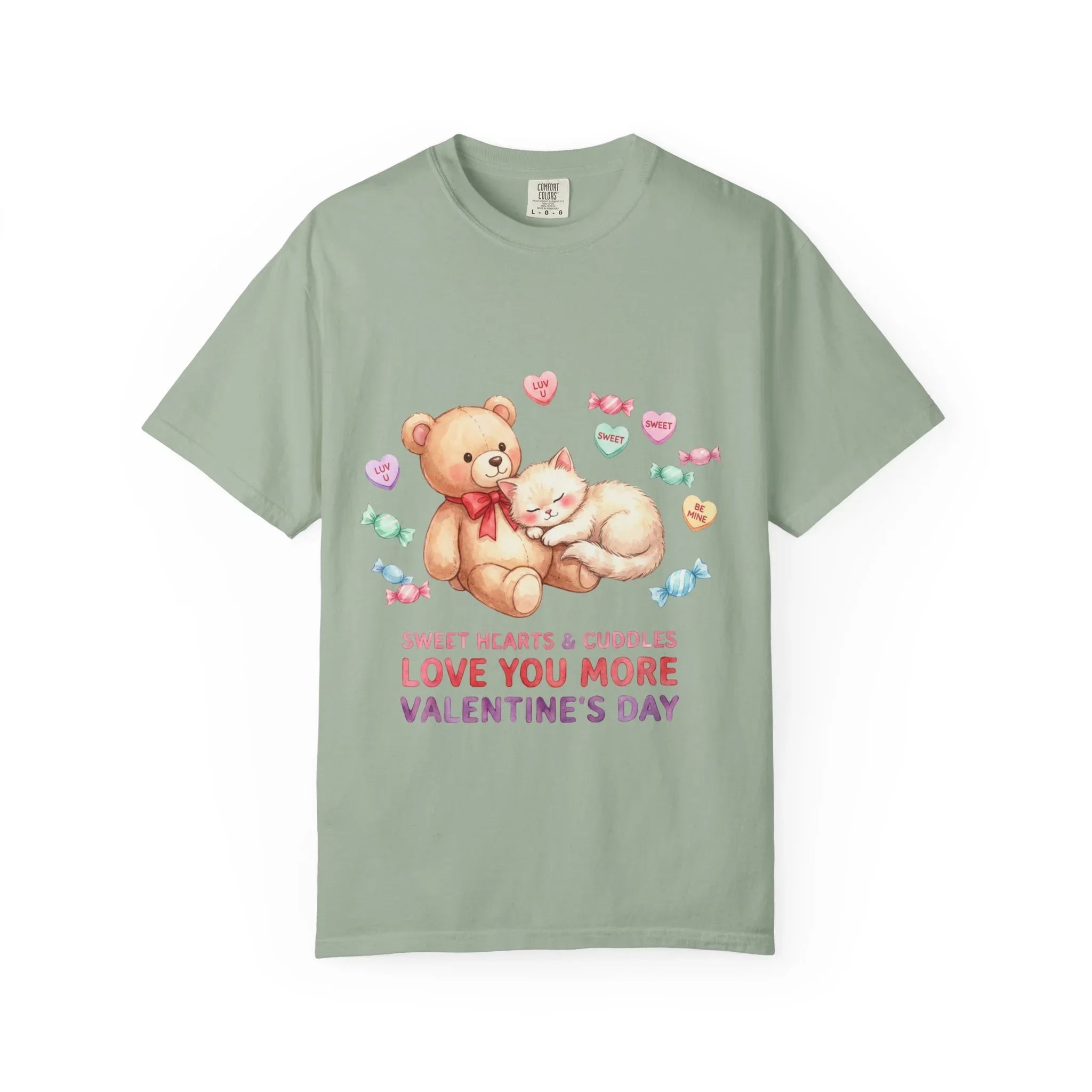 Cute Bear and Kitten Valentine T-shirt | Vintage Soft Love Tee | Couple Gift | Aesthetic Comfort Shirt | Retro Candy Heart Design Bay