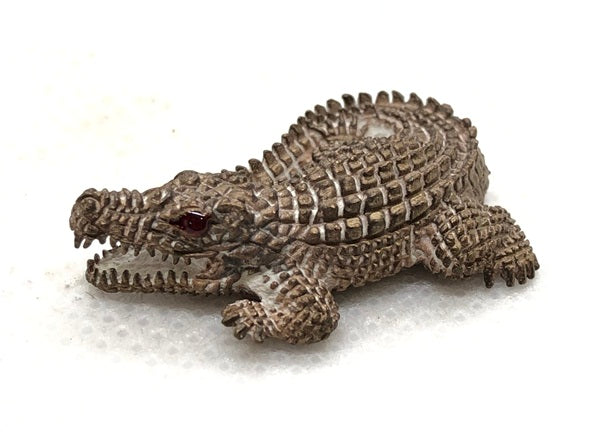 Ultimate Wealth Magnet Amulet - Jurakeu Riak Sap Amulet Money Calling Crocodile by Luang Pho Ngern for Success & Prosperity โลหะดั้งเดิม ตาแดง