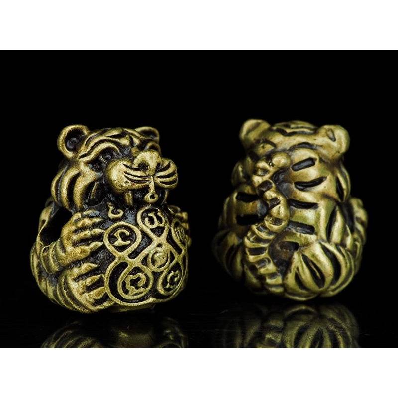 Sleeping Tiger Amulet – Seue Noi Gin Wealth &amp; Attraction Talisman | Consecrated by Kruba Tao, Wat Ban Lao, Chiang Mai 睡虎符 – 招财与吸引护身符 | 由清迈班捞寺克鲁巴陶大师加持 - Thai Blessing Co