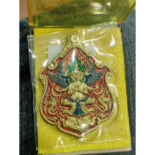 🦅 THE TYCOON OF THE SKIES: PHYA KRUT ✨ The Sovereign Garuda: Luang Pu Foo 2020 "Jao Sua Wentai" Edition – The Ultimate Icon of Royal Wealth & Elite Authority Gold orange blue green