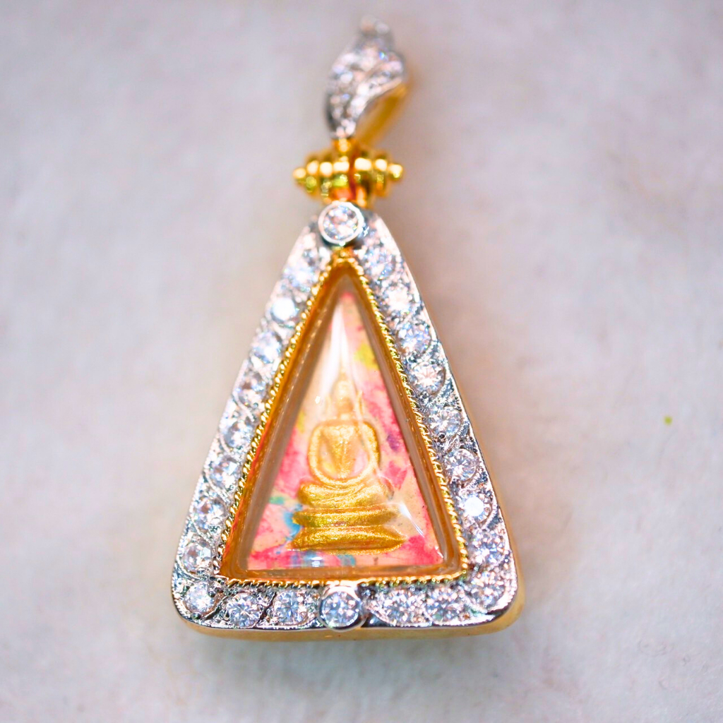 👑 Unlock the Power of Mercy, Luck & Wealth with Phra Nang Phaya Maha Lap! ก้นครกหน้าทองใส่กรอบ