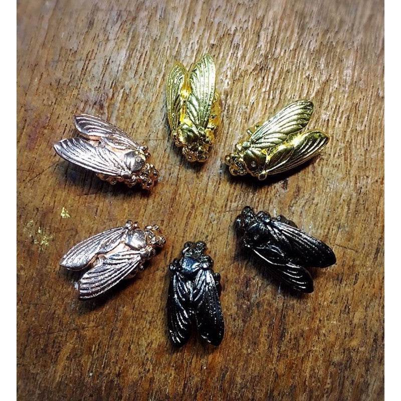 Wealth Bumblebee Amulet - Luang Ta Ruam from Wat Khok Samran |招财蜜蜂圣物 |龙达鲁昂高僧 |碧差汶府萨姆兰寺