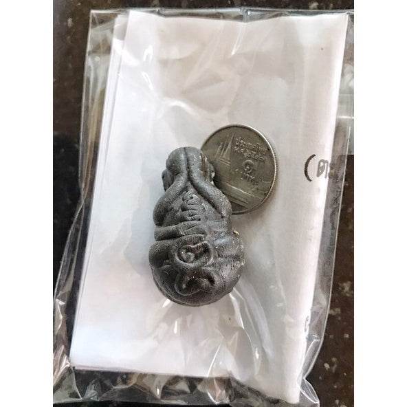 Phra Pidta “Itthije Blessing Blend” by Luang Pu Mahasombat | Sacred Chonburi Style of Luang Phor Kaew วัดเครือวัลย์ (BE 2558) - Thai Blessing Co