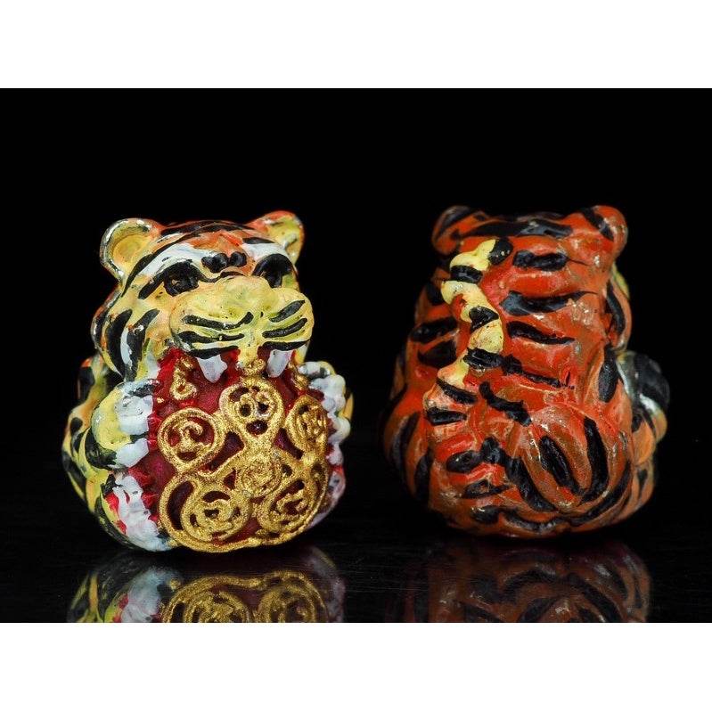 Sleeping Tiger Amulet – Seue Noi Gin Wealth &amp; Attraction Talisman | Consecrated by Kruba Tao, Wat Ban Lao, Chiang Mai 睡虎符 – 招财与吸引护身符 | 由清迈班捞寺克鲁巴陶大师加持 - Thai Blessing Co