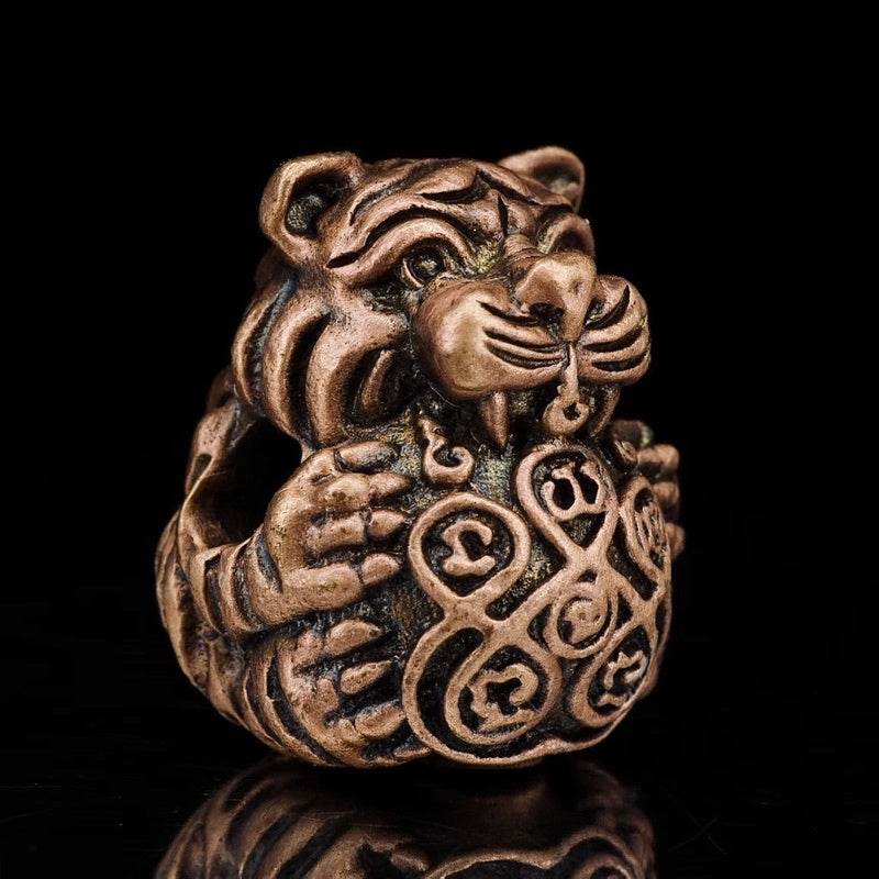 Sleeping Tiger Amulet – Seue Noi Gin Wealth &amp; Attraction Talisman | Consecrated by Kruba Tao, Wat Ban Lao, Chiang Mai 睡虎符 – 招财与吸引护身符 | 由清迈班捞寺克鲁巴陶大师加持 - Thai Blessing Co