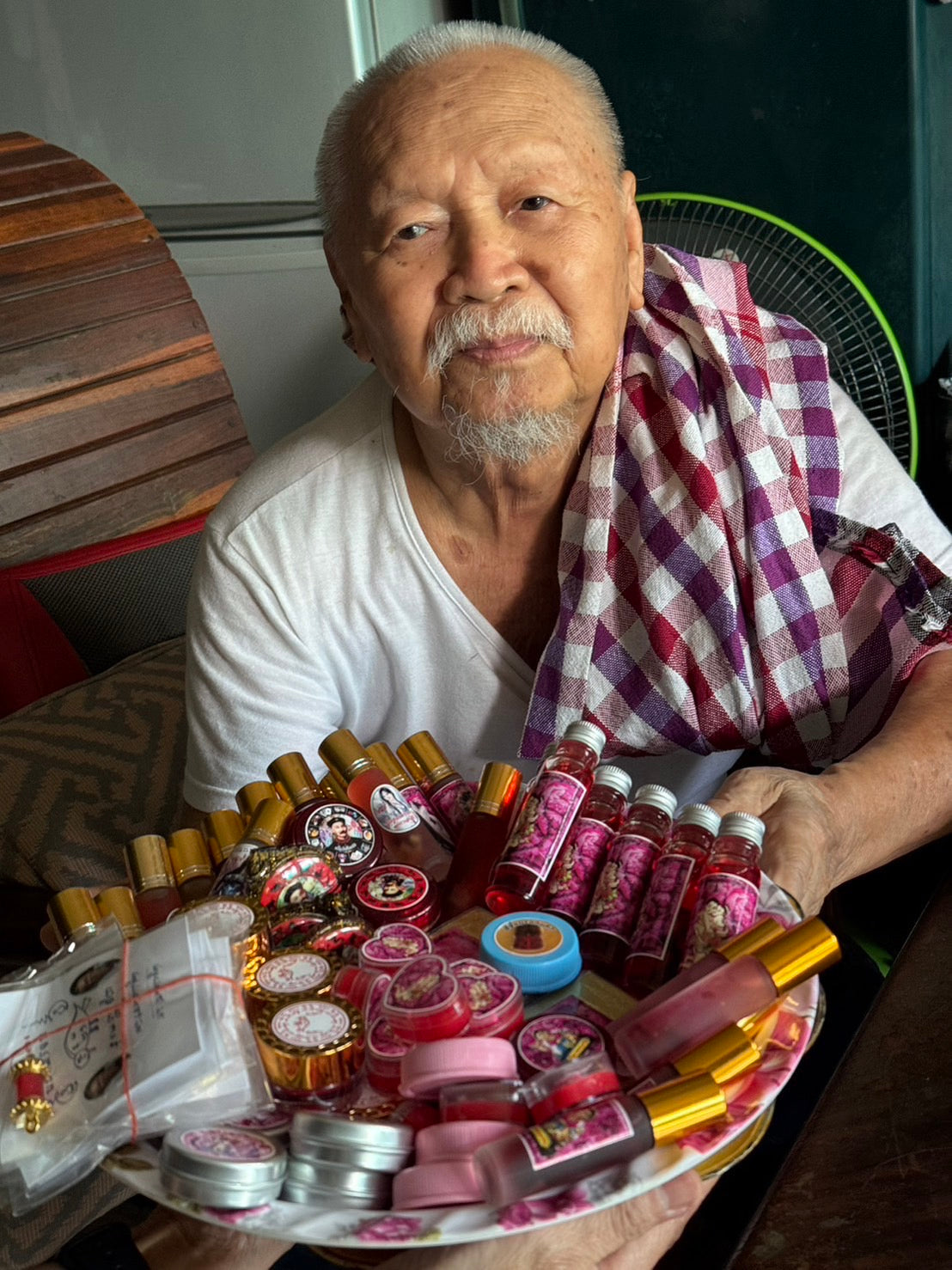 🎯 Irresistible In Ku Mhaa Saneh﻿ Charm by Ajarn Prakong, รุ่นเจริญ Edition – Supreme Love, Mercy & Business Luck Booster