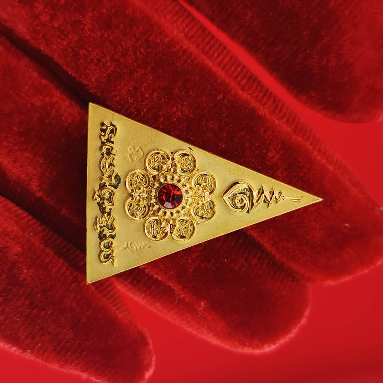 Phra Nang Phaya (Queen of Amulets), 2018 Edition Blessed by Luang Pu Kee, Wat Wang Daeng