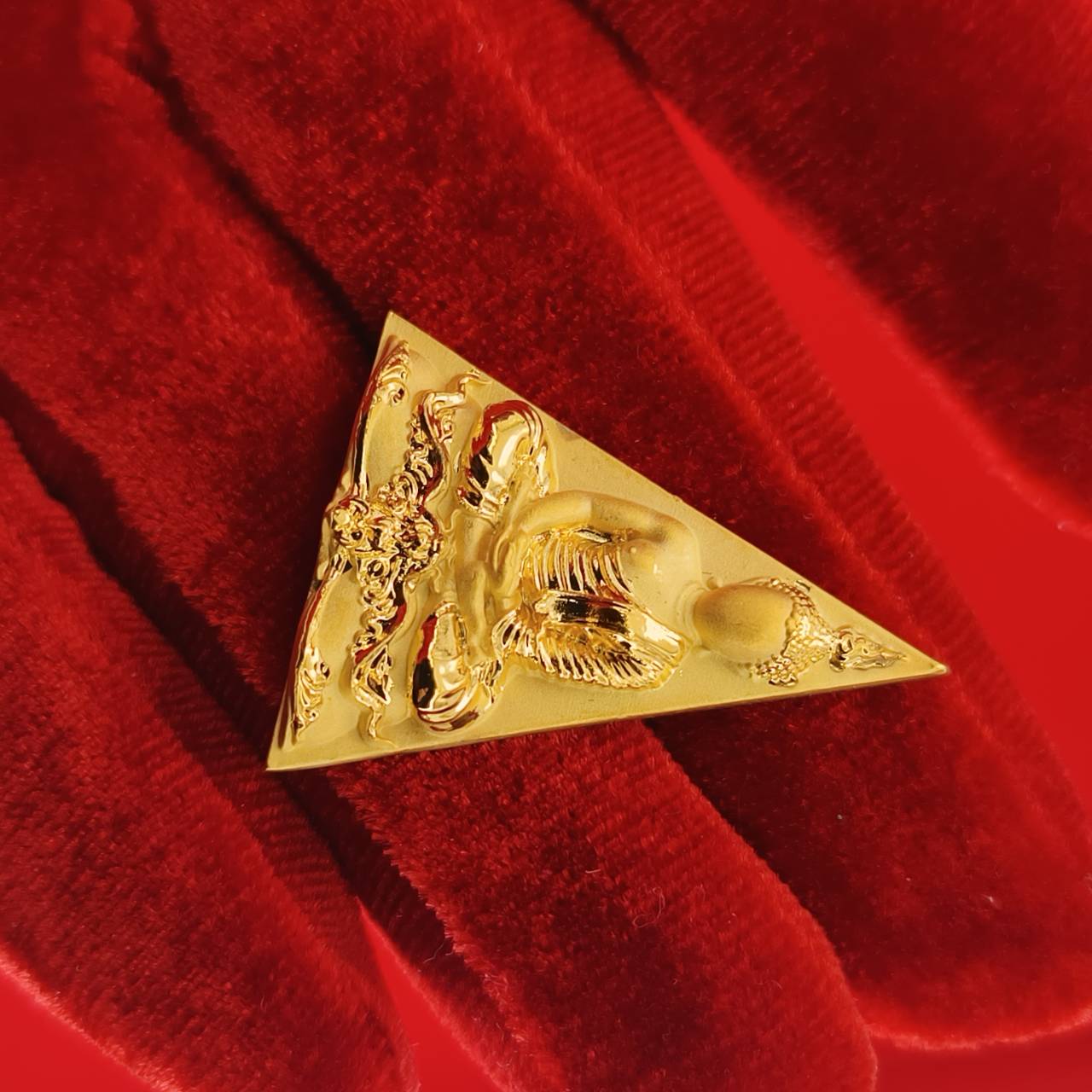 Phra Nang Phaya (Queen of Amulets), 2018 Edition Blessed by Luang Pu Kee, Wat Wang Daeng