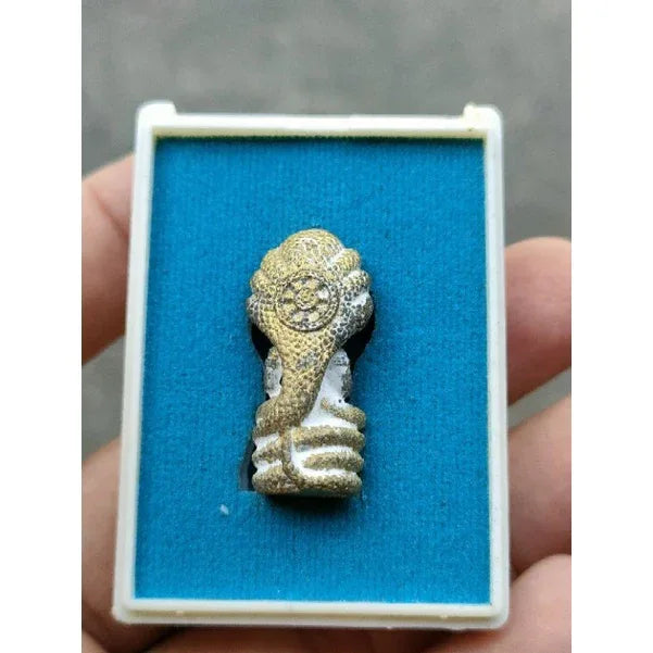 🐍 “Serene Naga Wealth Protector” – Brass Naga‑Sheltered Buddha ‘Mongkhon Setthi’ 84th Year Edition by Luang Pu Soon (Wat Pa Issara Tham, Sakon Nakhon, Thailand)