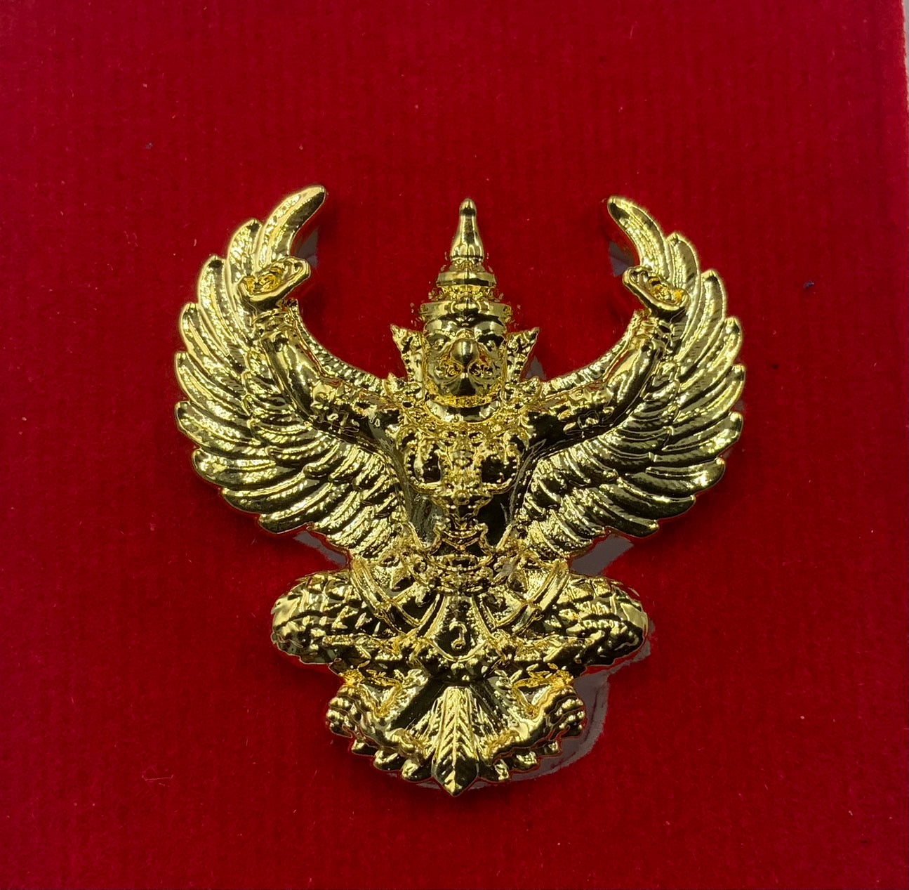 🦅 Phaya Krut "Racha Krut" (King of Garudas) Edition: Gold-Plated (Kalai Thong) – Luang Phor Wara, Wat Pho Thong – Ultimate Power & Royal Wealth