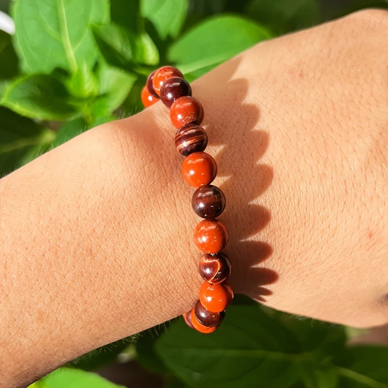 ✨ Women’s Passionate & Powerful Bracelet – 8mm Red Tiger Eye and Red Stone Beads – Fashionable and Energetic Accessory