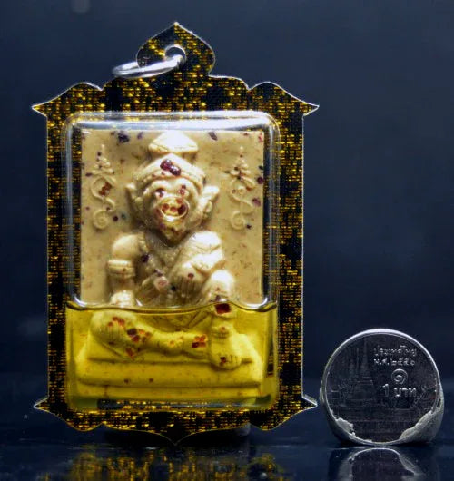 ✨ Ancient Guardian Spirit – Pu Chao Saming Phrai Powder Amulet with Energized Oil for Protection and Charm