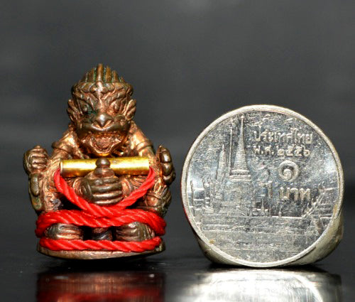 🐒 Authentic Thai Amulet 2009: Sovereign "Hanuman Sakot Thap" Langkasuka Warrior by Phra Ajarn Daeng Wat Rai – Rare Ancient Nawa Bronze Edition for Supreme Victory, Military Command, and Unstoppable Power Talisman