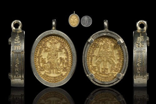 👹Authentic Thai Amulet 2023: Sovereign "Thao Wessuwan Muen Mon" (The Lord of Ten Thousand Spells) by Phra Khru Kae, Wat Dong Mae Nang Mueang – Sacred Thong Talai Edition in Traditional Aluminum Casing