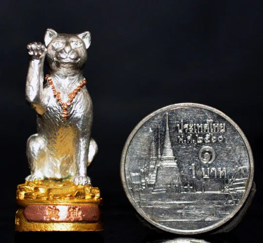 🐱Unlock Prosperity & Positive Energy with Thailand’s Most Cherished Wealth Symbol!