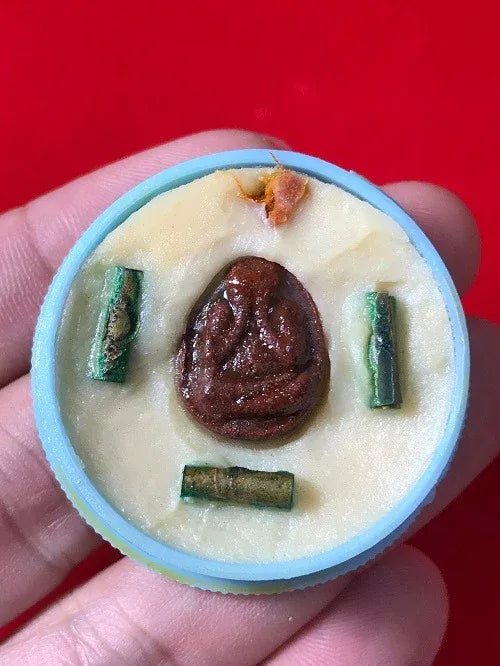 ✨ Empower Your Fate with Lunar Grace – Chandraphen Wax Blessed by Luang Pu Singh, Enhancing Charm and Destiny