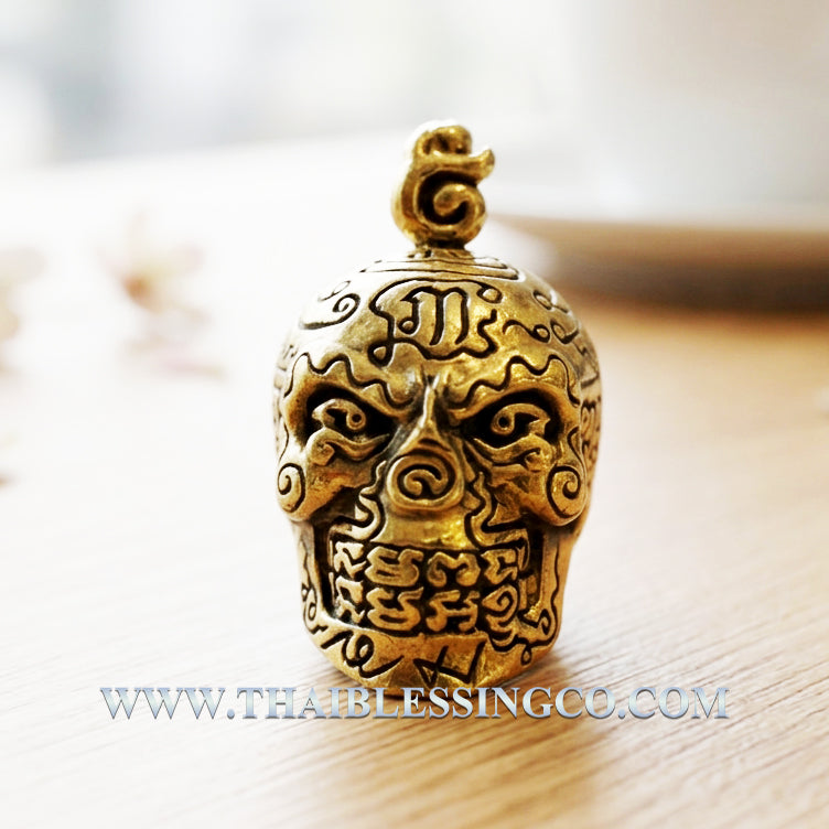 💀 First Edition "Golden Skull" (Sap Mang Khang): The Sovereign Talisman of Truth, Wealth, and Ancient Influence