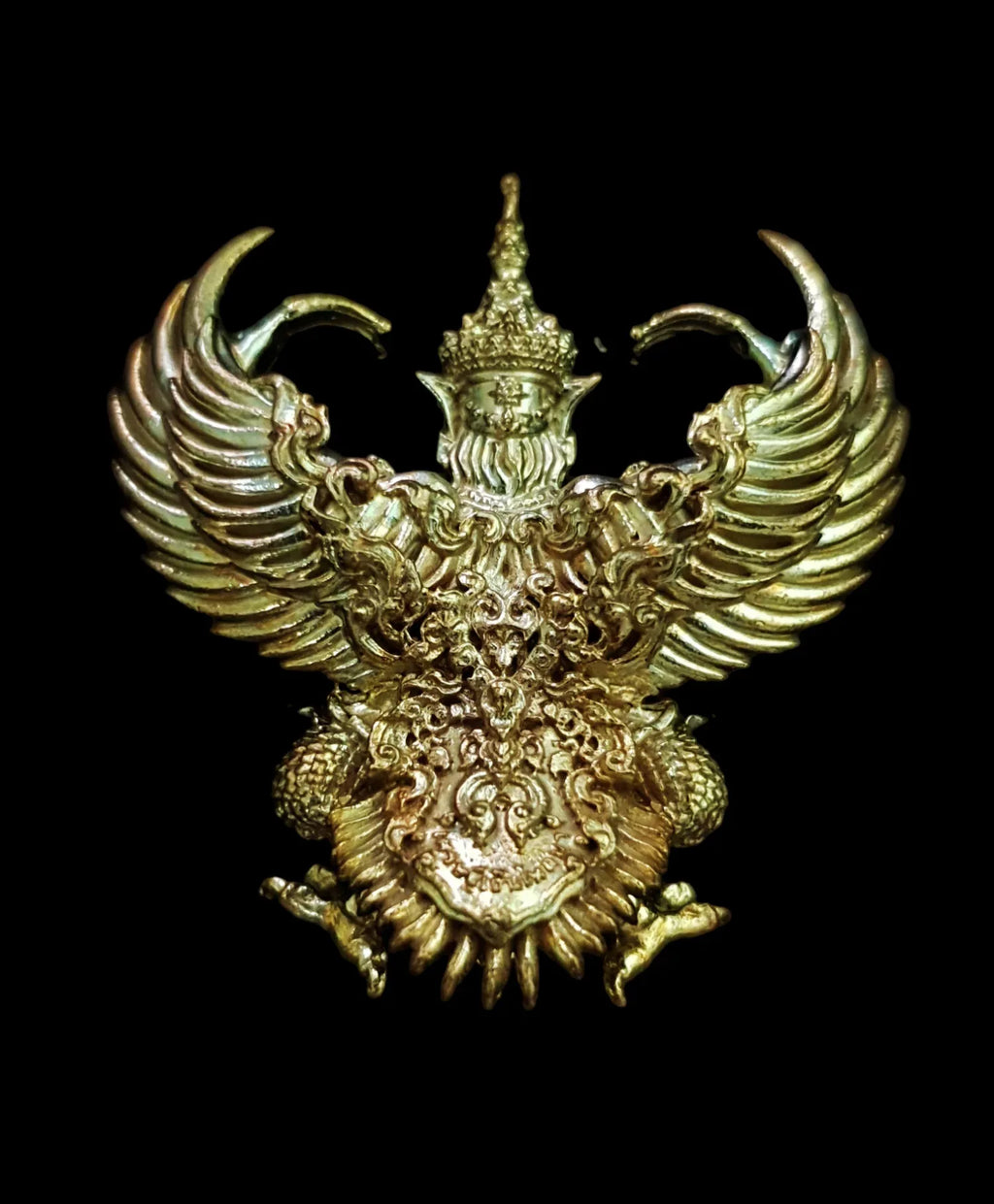 🪙 “Flowing‑Wealth Garuda Tycoon Crest – Large Prosperity & Protection Guardian from Wat Phra Mahathat, Ban Chiang Golden Alloy”