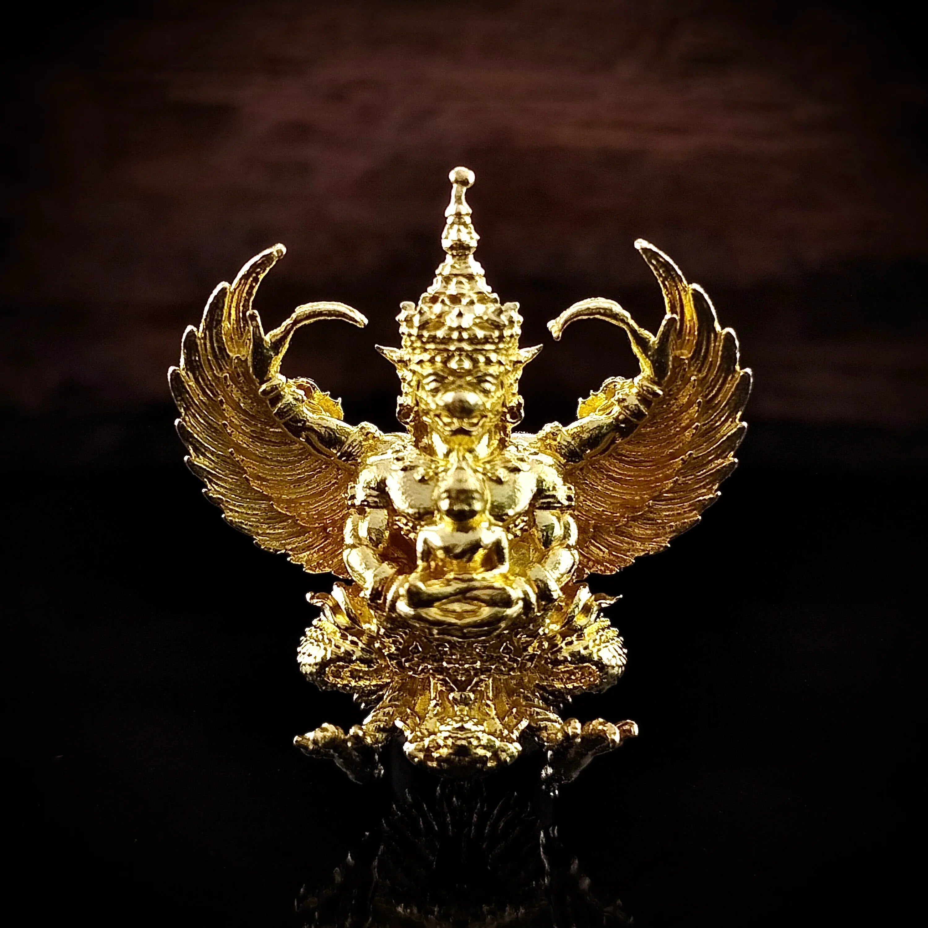 🪙 “Flowing‑Wealth Garuda Tycoon Crest – Large Prosperity & Protection Guardian from Wat Phra Mahathat, Ban Chiang Golden Alloy”